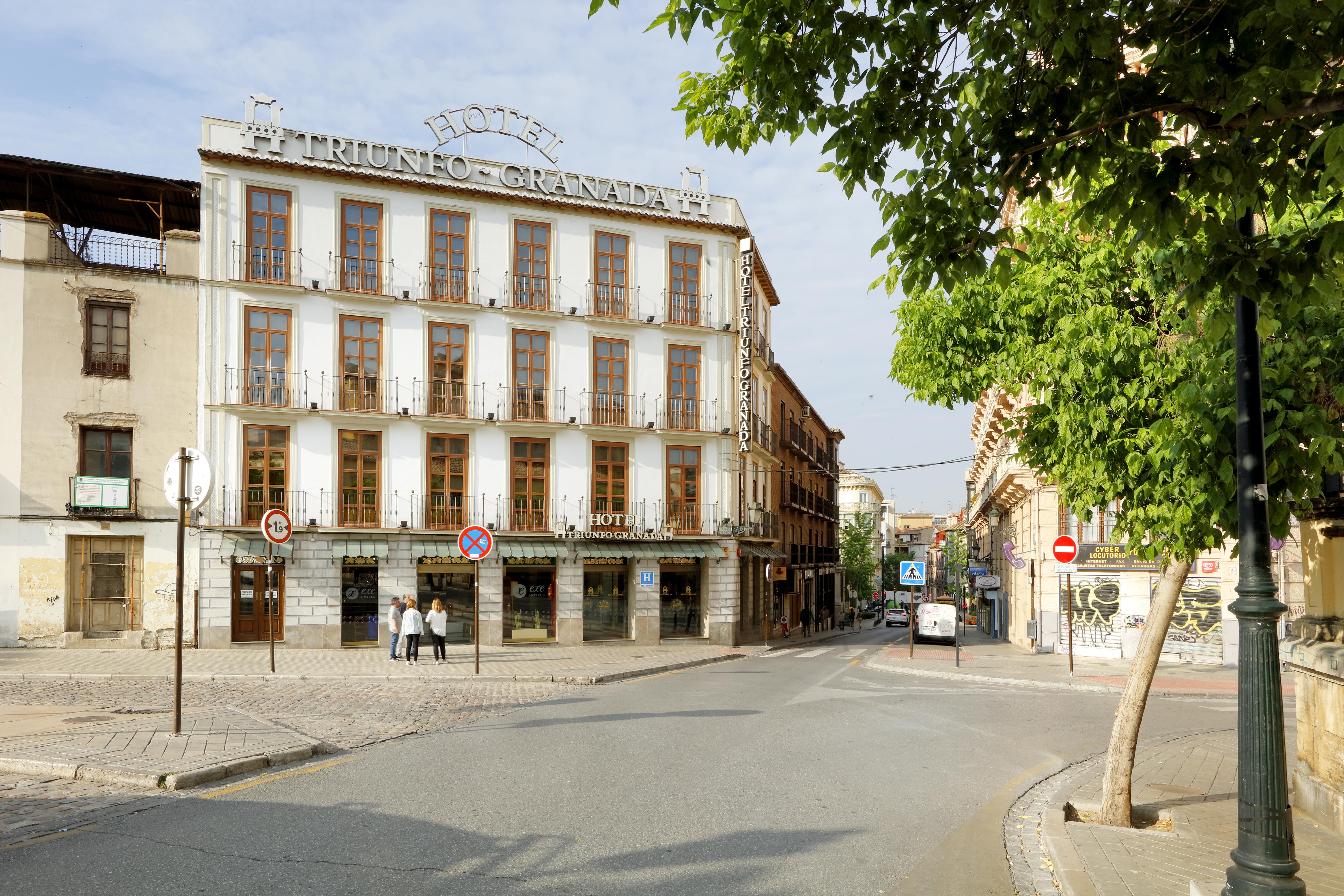 Hotel Exe Triunfo Granada Exterior foto